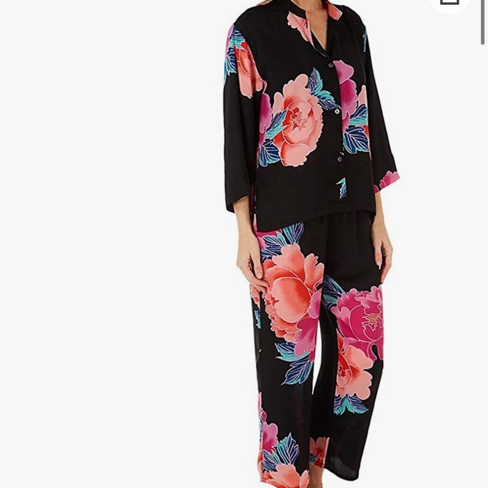 N BY NATORI Women's Printed Silky Satin PJ Set